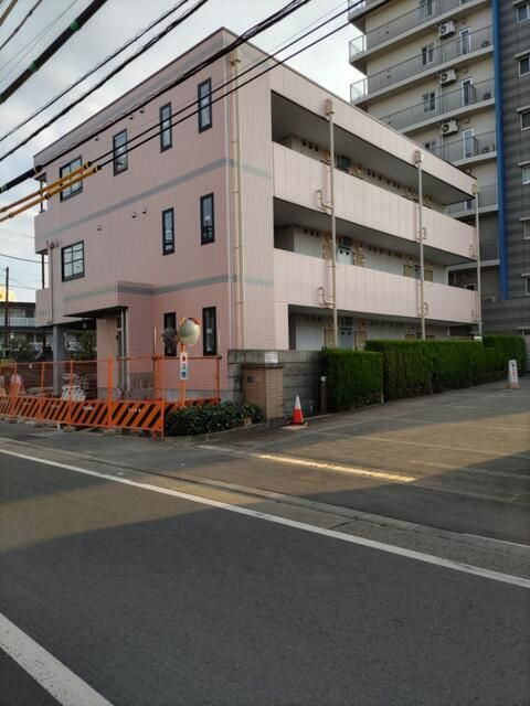 シャルマン谷塚Ⅴの外観