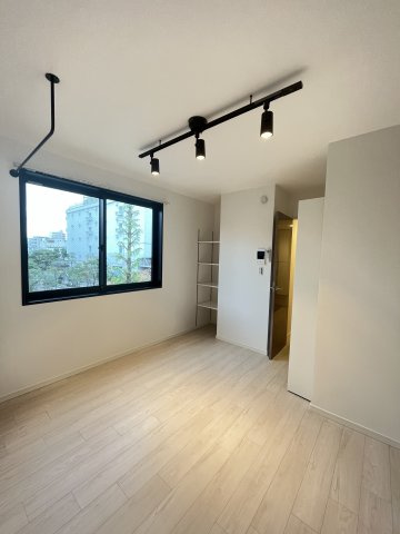 CASA SERENAの洋室
