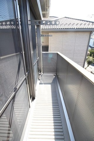 落ち着いた時間を過ごせるバルコニーです