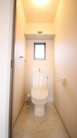 清潔感のあるトイレです