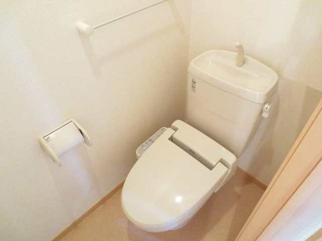 落ち着いたトイレです