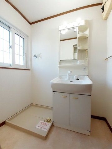 コンパクトで使いやすい洗面所