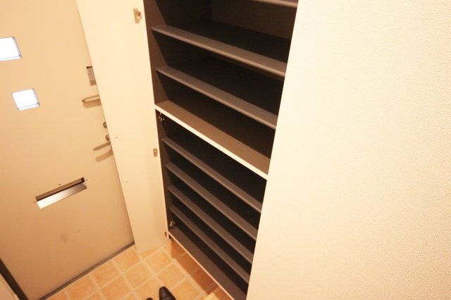 グラース宝塚の収納