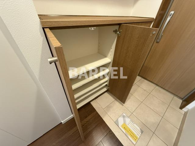 シュロス桃山台の収納