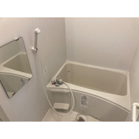 コンパクトで使いやすいお風呂です