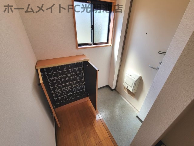 ヴィラフィオーレⅤの玄関