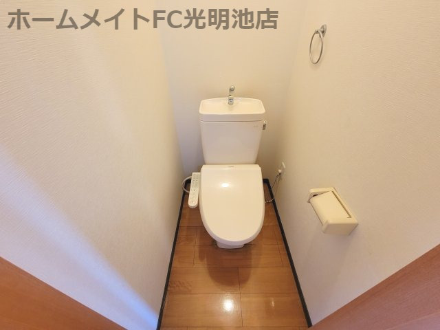 ヴィラフィオーレⅤのトイレ