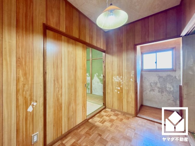 伏見区淀際目町の子供部屋