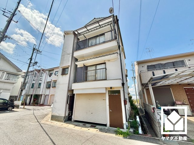 伏見区淀際目町の前面道路含む現地写真