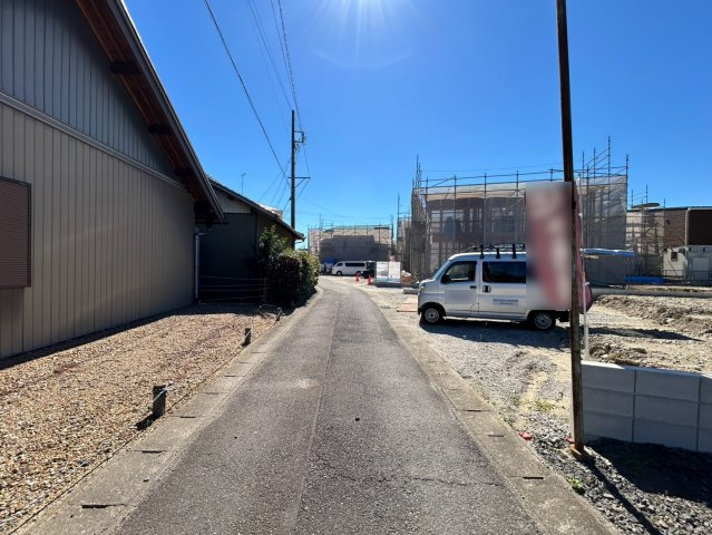 リーブルガーデン　江南市勝佐町西町　全6区画分譲の前面道路含む現地写真|「現地（2026年10月7日）撮影」　
■前面道路　
■ヤマダ不動産　株式会社リライフ