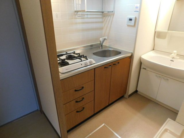 ジェヌイン本山のキッチン