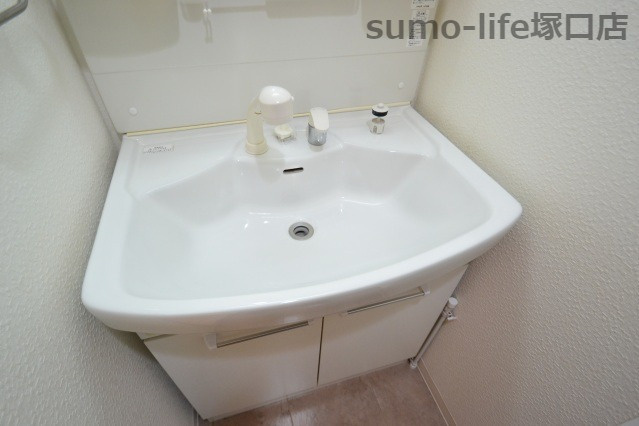 アジュール水堂の洗面所
