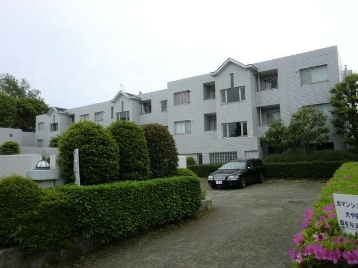 【外観】 | Uガーデン杉並 | 鉄筋コンクリート造のがっちりとした建物。