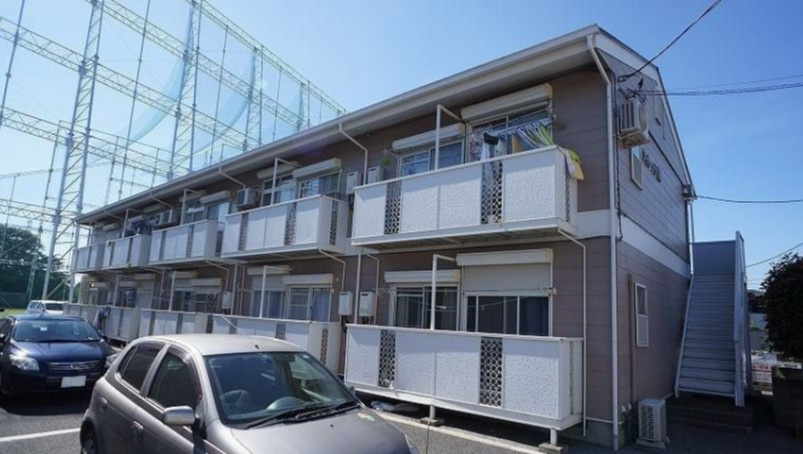 柏市篠籠田のアパートの外観