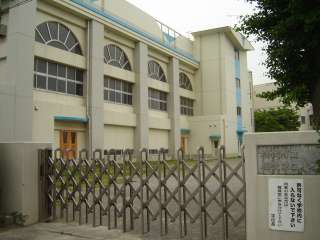 松伏第2小学校まで800ｍ