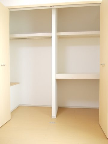 たっぷりとした収納スペースです