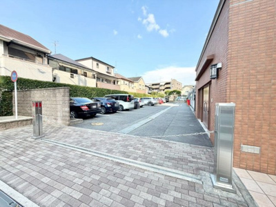 【駐車場】 | ファミール羽衣公園前 | 現地見学当日から承っております♪現地周辺の環境や、駅までの道のりなど周辺環境も合わせてご確認いただき、ぜひご検討ください！