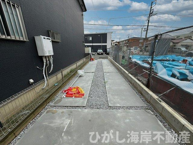茅ヶ崎市菱沼１丁目　新築戸建　全２棟の駐車場|駐車スペース