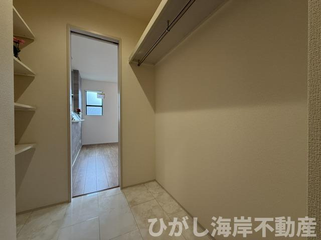 茅ヶ崎市菱沼１丁目　新築戸建　全２棟の設備|パントリー