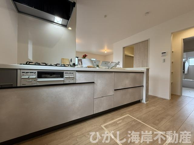 茅ヶ崎市菱沼１丁目　新築戸建　全２棟のキッチン|キッチンスペース