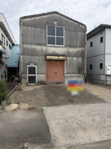 川前町倉庫の外観