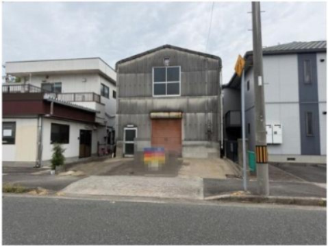 川前町倉庫の外観