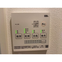 毎日通る玄関はこちらです