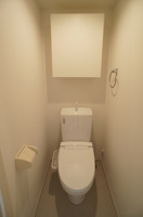 コンパクトで使いやすいトイレです