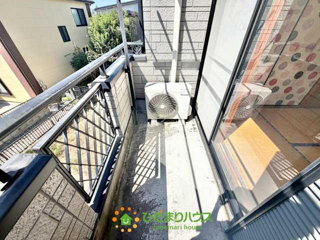 加須市南大桑　中古一戸建てのバルコニー