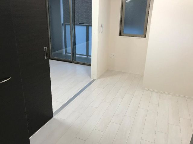 ディアコート大元駅前の洋室
