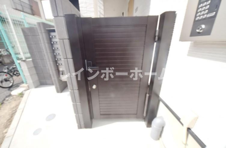 MELDIA梅島Ⅶのエントランス