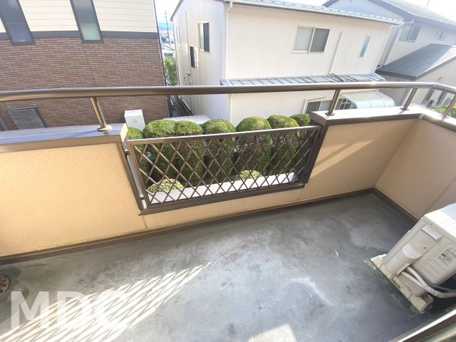 徳島市北矢三町３丁目の賃貸マンションのバルコニー