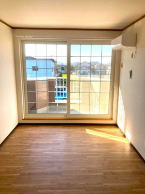 【居間・リビング】 | アトラン田原B棟 | 同建物別部屋 現況優先