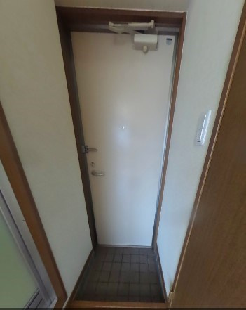 ベルフレールの玄関
