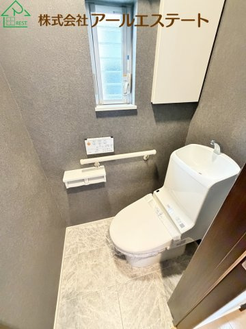 加古川市尾上町養田　　山陽電鉄「尾上の松駅」徒歩15分のトイレ