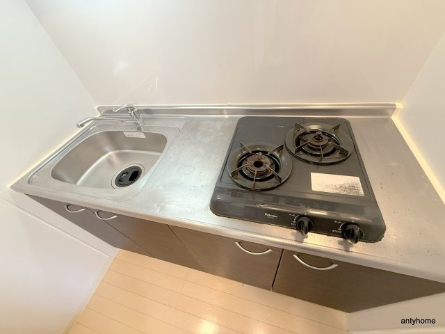 サムティ難波グレイス　仲介手数料無料のキッチン