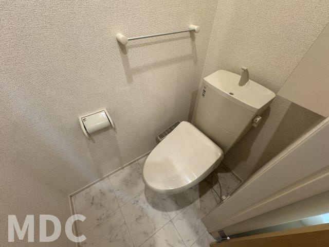 徳島市北矢三町３丁目のアパートのトイレ