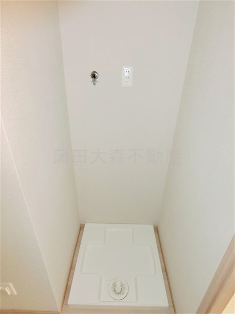 SQUARE CITY OMORI WESTの設備|洗濯機置き場