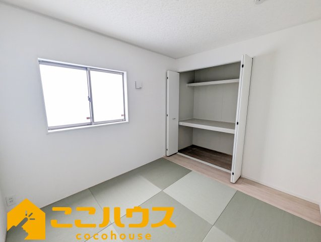 読谷村大木第４　クレイドルガーデン　新築戸建て　全３棟　１号棟の和室|和室5.2帖
