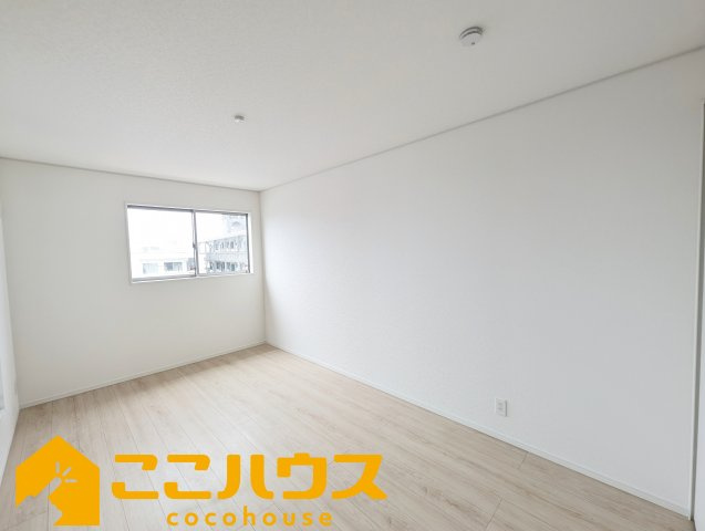 読谷村大木第４　クレイドルガーデン　新築戸建て　全３棟　１号棟の寝室|寝室7.7帖
