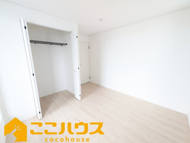 読谷村大木第４　クレイドルガーデン　新築戸建て　全３棟　１号棟の洋室|洋室6帖
