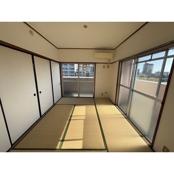 ハピネス山之手の和室