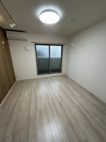 フジパレス出来島WESTⅠ番館の居間・リビング