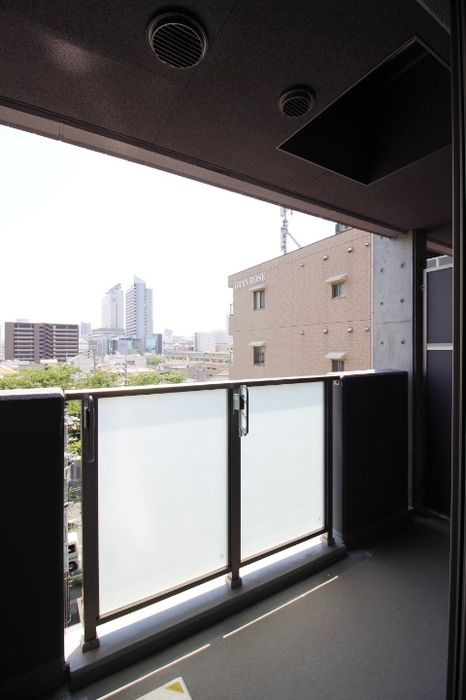 Ｗｅｓｔ　Ｏｎｅのバルコニー