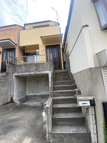 垂水区泉が丘テラスの外観