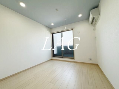 【居間・リビング】 | グランリヴィエール | 洋室のお部屋です。