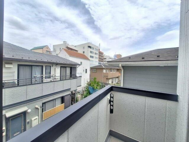 ＬＹＯＮ　ＥＳＴＡＴＥＳの展望