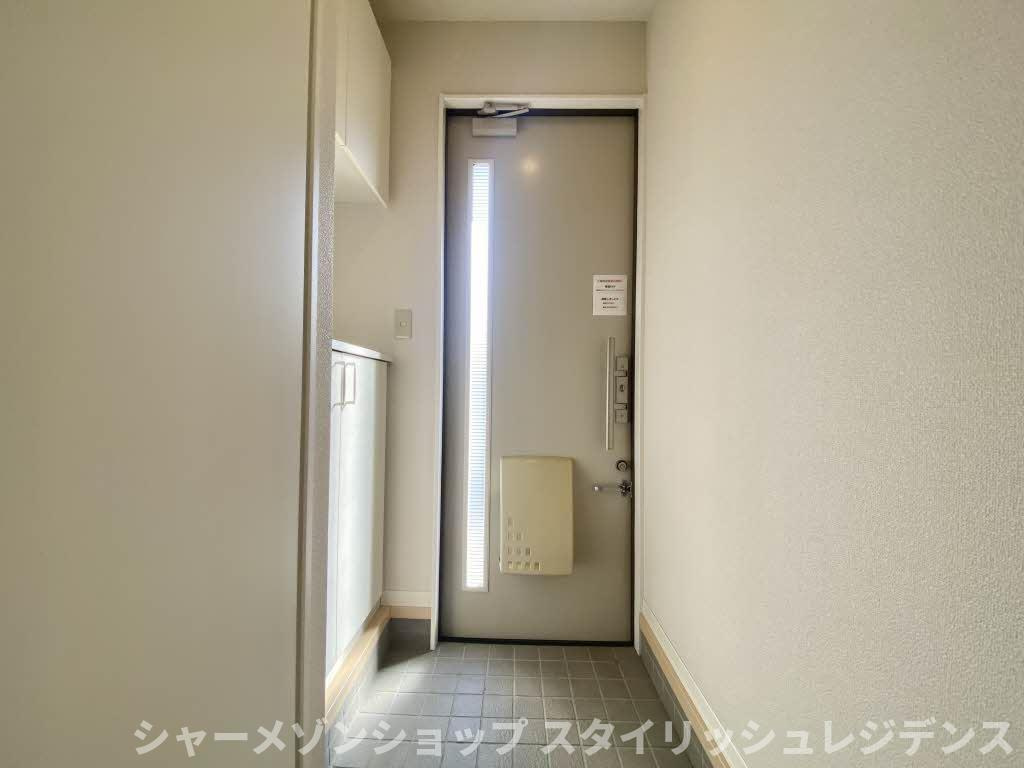 ディアコート桜　の玄関