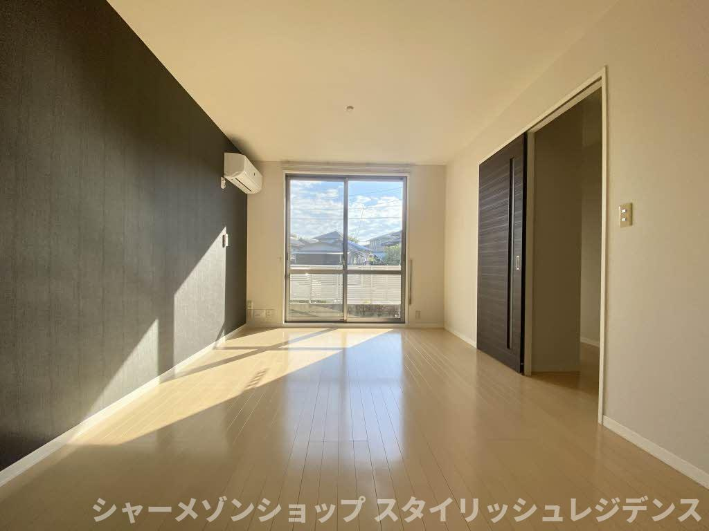 ディアコート桜　の居間・リビング