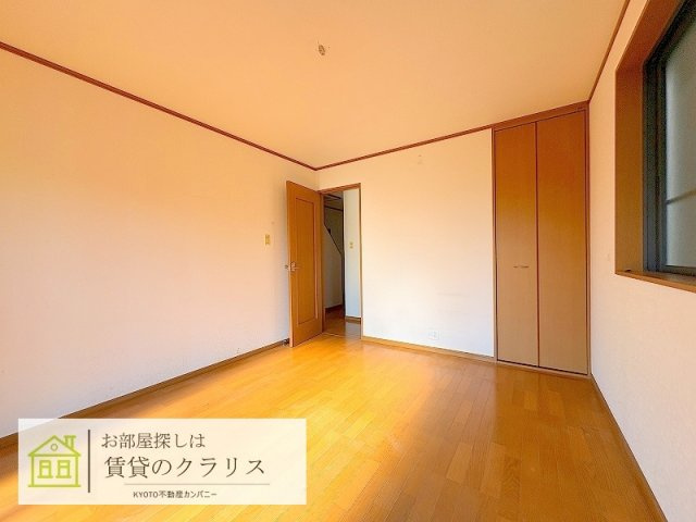 久世築山町170-25（ガレージ付き）貸家